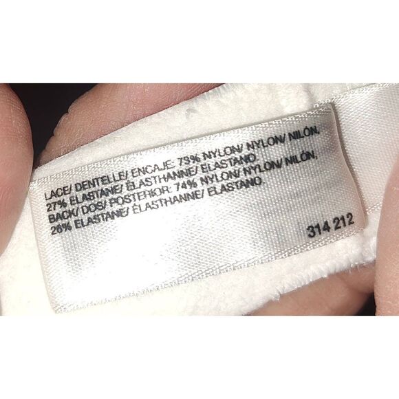 DKNY Bra Signature Lace Demi Bra 451238 Color:DWH 32D NWT - Picture 10 of 10